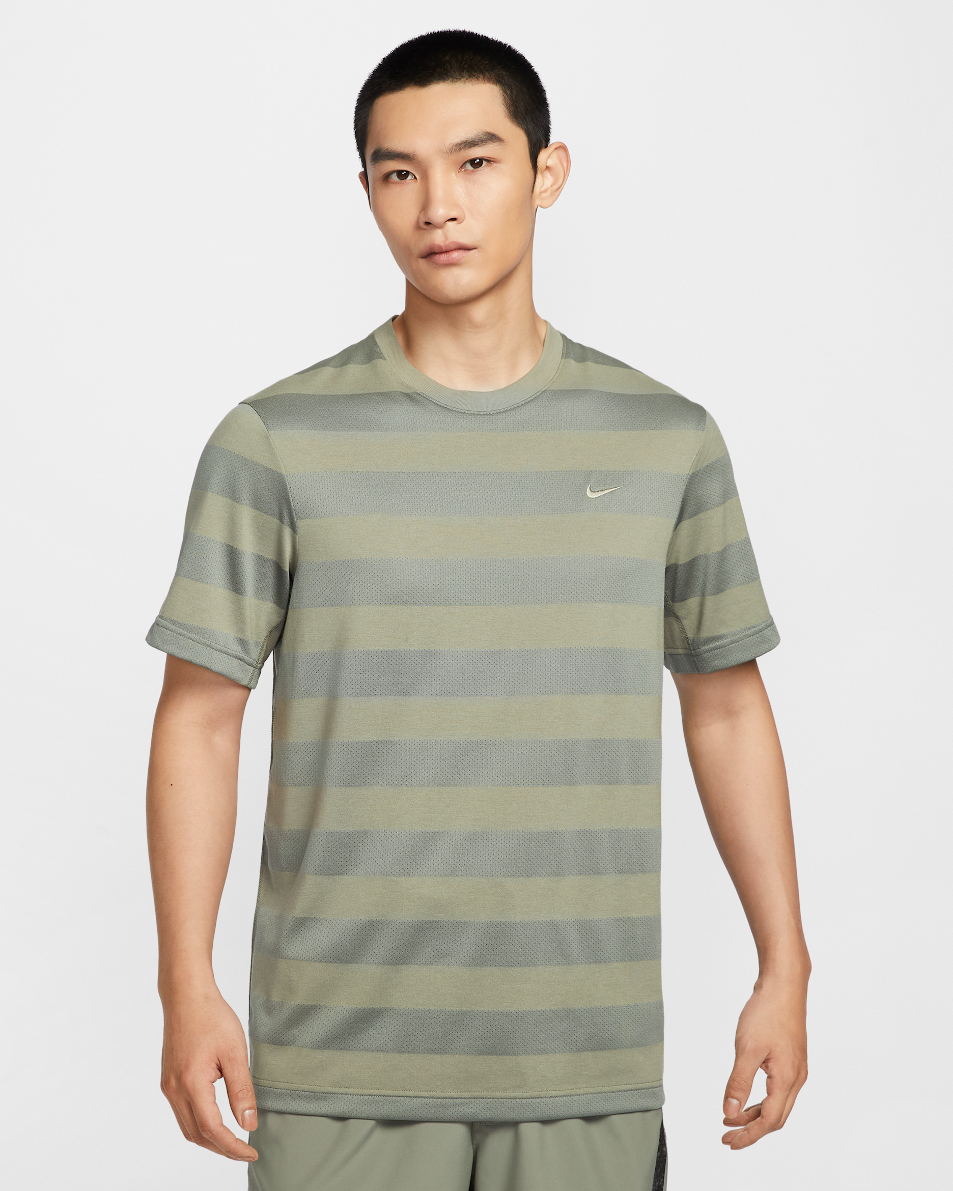 NIKE エア メンズ ショート スリーブトップ NIKE公式】ナイキ ハイバース メンズ Dri-FIT UV ショート